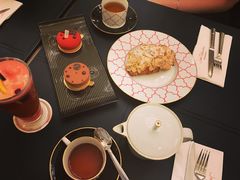 -Salon de The de Joel Robuchon(外滩18号店)