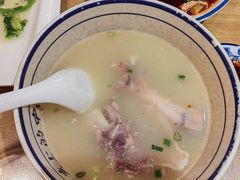 -易老妈蹄花.创于1935(总店)