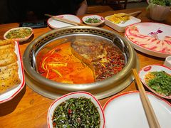 -渝都辣夫重庆老火锅(华新店)