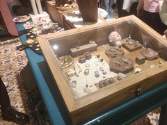 -恋物百货商店(华侨城店)