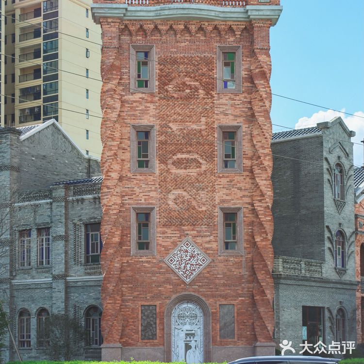 除了开平碉楼，这座百年侨乡背后的动人故事[爱心]