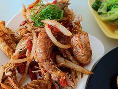 -覃记海鲜美食餐厅