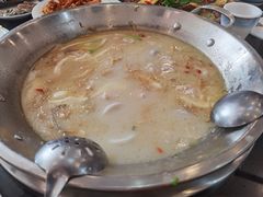 -老来福·非遗酸汤兔(凯旋路店)