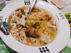-渔语鱼酸菜鱼新川菜(来福士店)