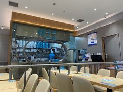 大堂-灵芝妹子海鲜米线(凯德和平广场店)