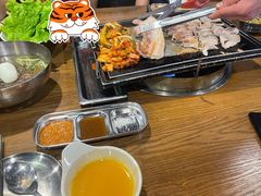 鲜五花肉-香猪坊(五道口店)