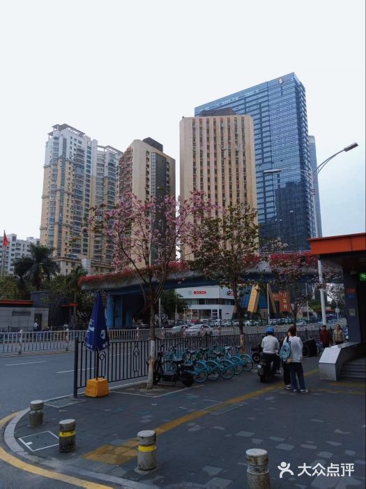 建业路(地铁站)图片