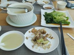 -忆食尚腊味煲仔饭(华南城店)