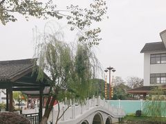 -丝绸小镇荻港古村