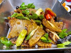 洋芋粑粑炒腊肉-莲花餐饮(高新店)