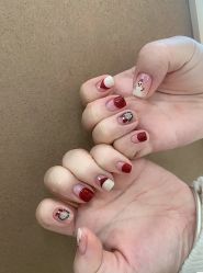 -悦指间美甲美睫