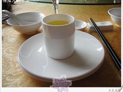 餐具-金陵一哥龙虾(水木秦淮店)