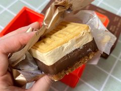 -好利来(上海长宁龙之梦店)