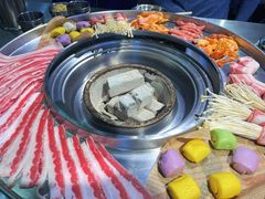 -哈哈碳都·牛肋条无限自助烤肉(宝龙店)