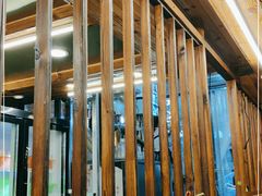 大堂-老东镇啤酒屋海鲜加工·蒸汽海鲜·海鲜烧烤(台东店)