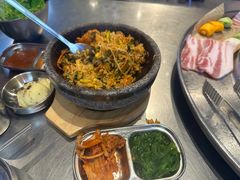 -哈哈碳都·牛肋条无限自助烤肉(台江万达店)