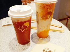 -喜茶(北京华贸购物中心店)