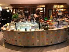 -OPEN開全日自助餐厅·西餐·海鲜(佛山希尔顿酒店)