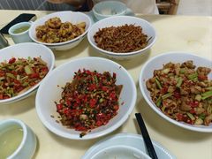 -笨罗卜浏阳菜馆(龙华鹏润达店)