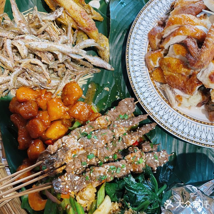 三亚沿江黎家宴｜一生必吃的海南菜 