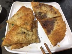 -乐山食古香跷脚牛肉