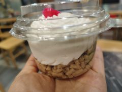 迷你栗子杯-红宝石·鲜奶小方(万航店)