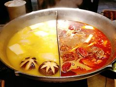 -湊湊火锅·茶憩(新中关购物中心店)