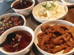 -龙巢盱眙龙虾·牛蛙·烧烤宵夜(八卦岭店)