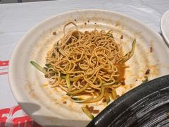 -肥肥虾庄·金牌油焖大虾(杨园滨江时代walk店)