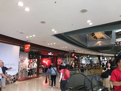 -东荟城名店仓