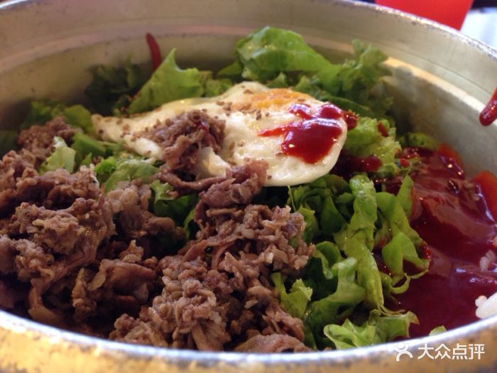 明洞排骨拌饭图片 - 第1张