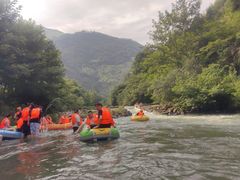 -雅鲁激流探险漂流