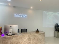 -丽锦汇LA LIZZ丽秩·科技美肤