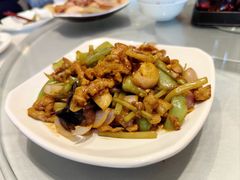 -六泰居·尔滨地标·东北菜(黄河路店)