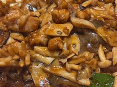 -老姑砂锅·烧烤天津菜(体北道店)