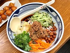 -鑫花溪牛肉米粉(凤凰街创始总店)