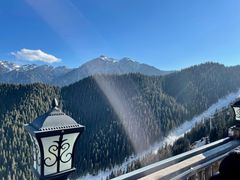 -丝绸之路山地度假区滑雪场