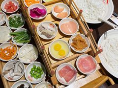 -双桥园·云南过桥米线(古城南门店)
