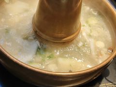 大铜锅-洞庭洲·防空洞火锅·铜锅涮肉·烧烤(新百广场店)