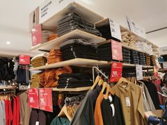 -优衣库(武汉国际广场店)