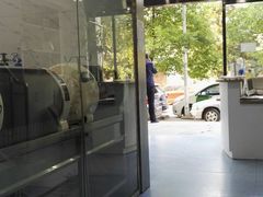 -伟伟宠物医院·CT影像中心·瑞派犬猫综合性门诊(汉口总院)