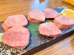 -炼火烤肉店