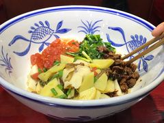 -窄巷子陕菜馆·地道陕西菜(粉巷店)