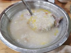 窩蛋牛肉粥-南记食粥坊·宵夜大排档(莲花总店)