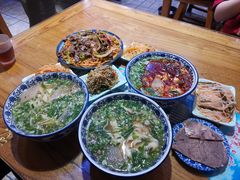 -伊穆祥牛肉面总店·清真