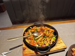 -得意啫·广东啫啫煲(前海HOP店)