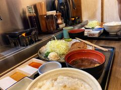 -牛かつもと村(原宿店)