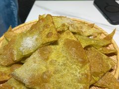 -三江源美食城