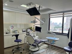 -Dr.Z dental仁康种植矫正中心