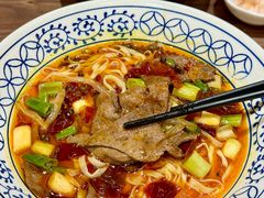 -李与白包子铺(桐梓林店)